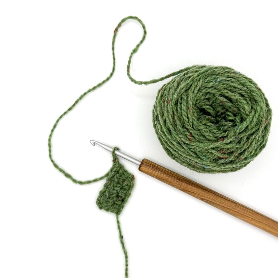 addiNature Olivenholz-Häkelnadel – Handwerk & Natur vereint